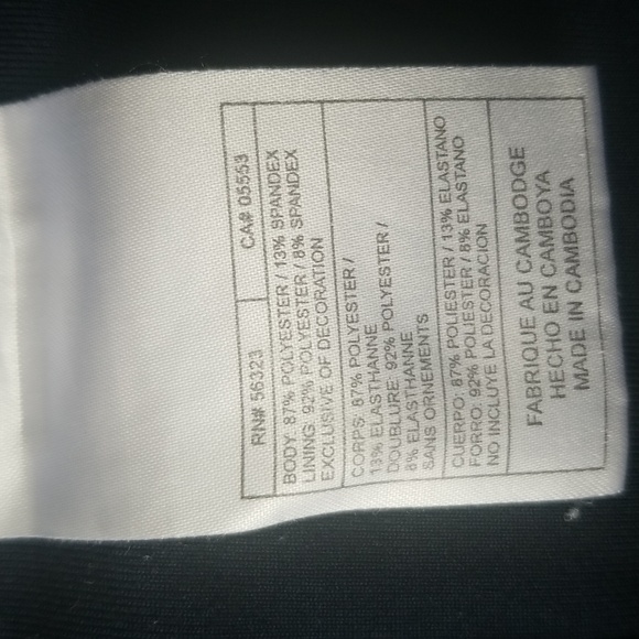 Nike skirt with shorts underneath size small (4-6) - Picture 4 of 6